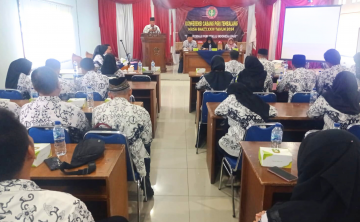 Rapat Besar PGRI Kota Surakarta - Persatuan Guru Republik Indonesia Cabang Kota Surakarta